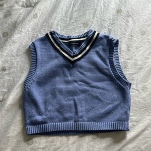 Cropped Sweater Vest